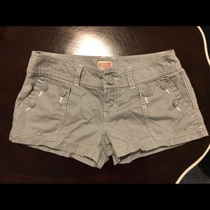 Grey shorts